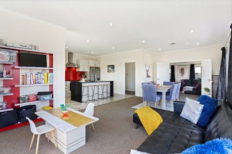 Photo of property in 33 Amy Place, Pyes Pa, Tauranga, 3112