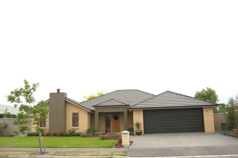 Photo of property in 22 Kohi Drive, Parklands, Christchurch, 8083