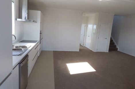 Photo of property in 1/2 Frances Bryers Road, Hobsonville, Auckland, 0616
