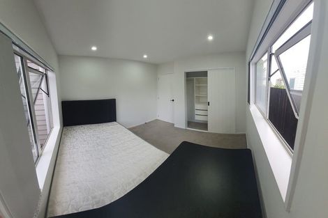 Photo of property in 26c Waipani Road, Te Atatu Peninsula, Auckland, 0610