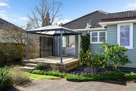 Photo of property in 21 Churchill Avenue, Maeroa, Hamilton, 3200