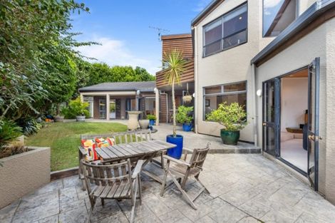 Photo of property in 3 Scorpio Place, Windsor Park, Auckland, 0632