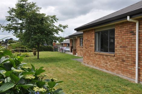 Photo of property in 15 Aldona Place, Fairview Downs, Hamilton, 3214