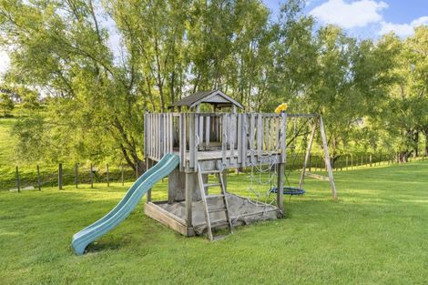 Photo of property in 853b Dairy Flat Highway, Dairy Flat, Albany, 0792