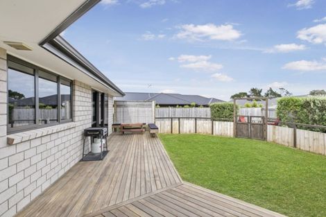 Photo of property in 3 Margaret Place, Waiuku, 2123