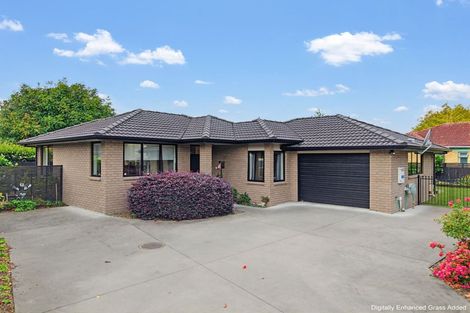 Photo of property in 68a Hamilton Road, Cambridge, 3434