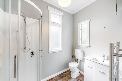 Photo of property in 39 Mornington Road, Brooklyn, Wellington, 6021