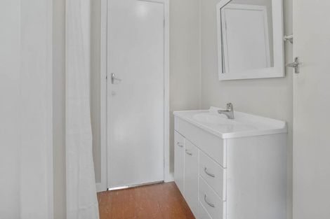 Photo of property in 22 Otanerua Road, Hatfields Beach, Orewa, 0931