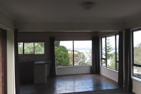 Photo of property in 24 Cape Horn Road, Mount Roskill, Auckland, 1041