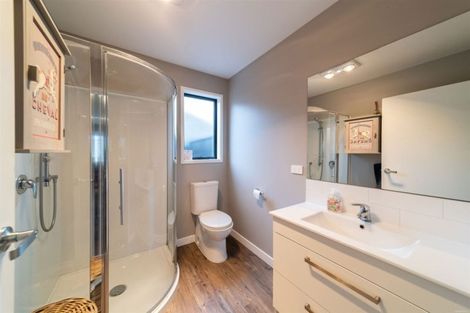 Photo of property in 6 Masons Court, Lower Shotover, Queenstown, 9304