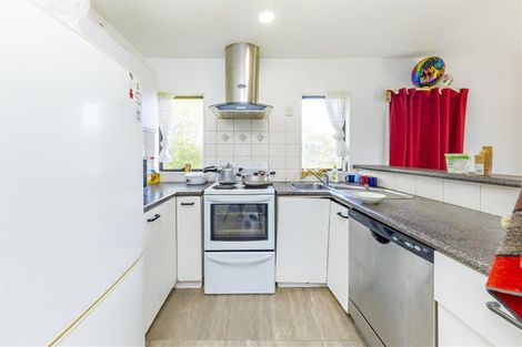 Photo of property in 32b Sikkim Crescent, Clover Park, Auckland, 2019