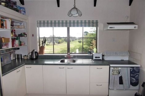 Photo of property in 13b Toi Street, Tawhero, Whanganui, 4501