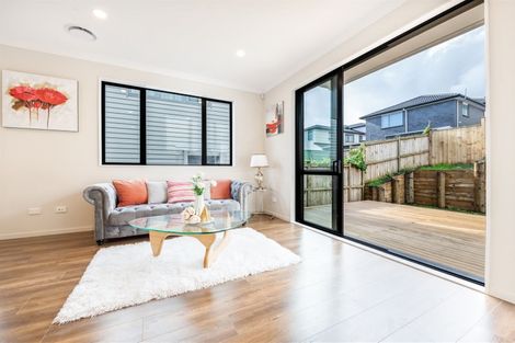 Photo of property in 22 Carrygawley Road, Flat Bush, Auckland, 2019