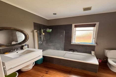 Photo of property in 35 Alfred Street, Fairfield, Hamilton, 3214