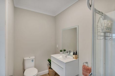 Photo of property in 20 South Road, Moturoa, New Plymouth, 4310