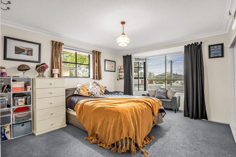 Photo of property in 10 Veitches Road, Casebrook, Christchurch, 8051