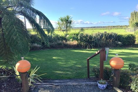 Photo of property in 48 Walker Road, Awanui, 0486