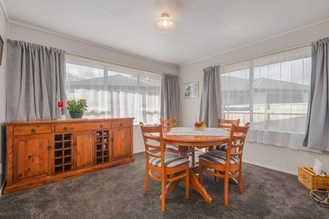 Photo of property in 3a Christian Place, Awapuni, Palmerston North, 4412