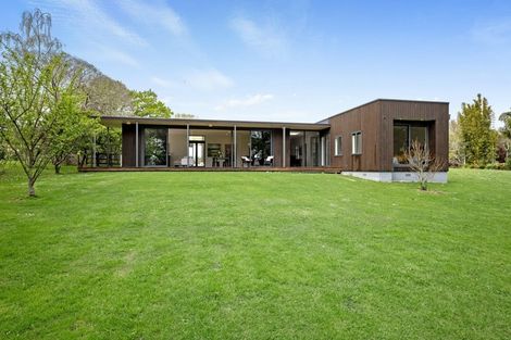 Photo of property in 15 Ferndale Drive, Kawakawa Bay, Papakura, 2585