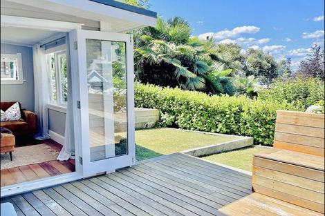 Photo of property in 27a Goldsmith Road, Hospital Hill, Napier, 4110