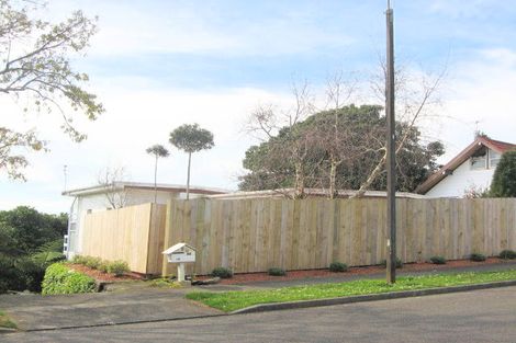 Photo of property in 16 Fairfax Terrace, Frankleigh Park, New Plymouth, 4310