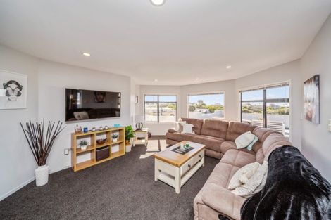 Photo of property in 13 Annandale Street, Lynmouth, New Plymouth, 4310