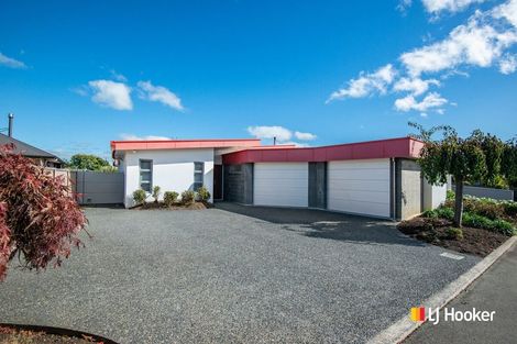 Photo of property in 22 Kura Place, Mosgiel, 9024