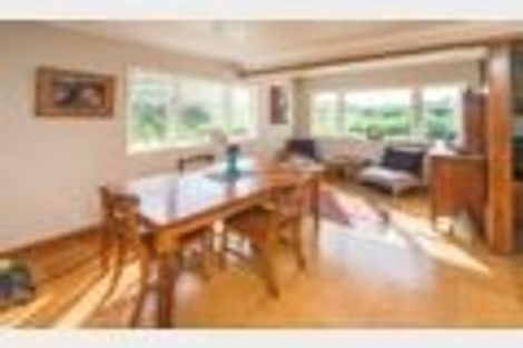 Photo of property in 37 Karewa Street, Castlecliff, Whanganui, 4501