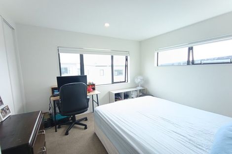Photo of property in 11 Nuku Place, Manurewa, Auckland, 2102