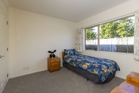 Photo of property in 40 Hadleigh Court, Paraparaumu, 5032