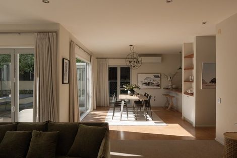 Photo of property in 215b Oceanbeach Road, Mount Maunganui, 3116