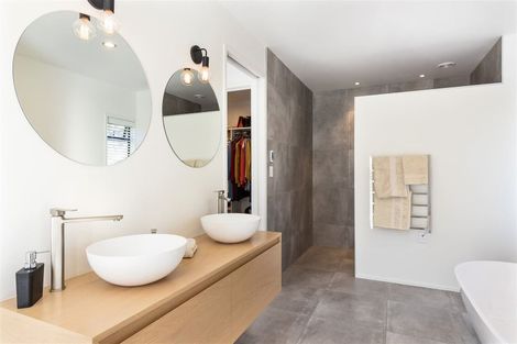 Photo of property in 231 Taylor Pass Road, Witherlea, Blenheim, 7201