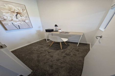 Photo of property in 2/1001 High Street, Avalon, Lower Hutt, 5011