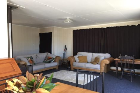 Photo of property in 15 Te Rangitautahanga Road, Turangi, 3334