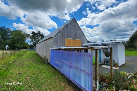 Photo of property in 37 Pitt Road, Runciman, Drury, 2578