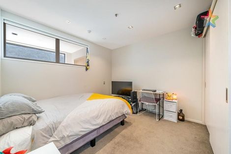 Photo of property in Patent 326 Apartments, 507s/326 Evans Bay Parade, Hataitai, Wellington, 6021