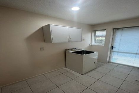 Photo of property in 15 Cardigan Bay Place, Addington, Christchurch, 8024