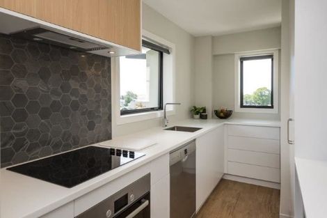 Photo of property in 401/18 Carlton Mill Road, Merivale, Christchurch, 8014