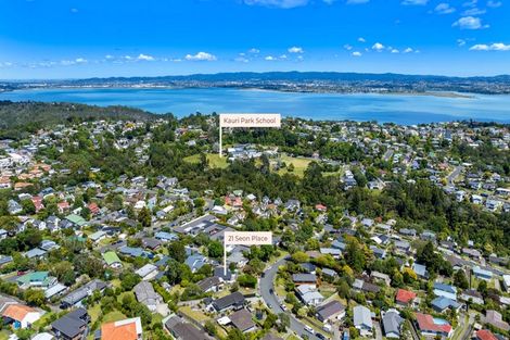 Photo of property in 21 Seon Place, Birkdale, Auckland, 0626