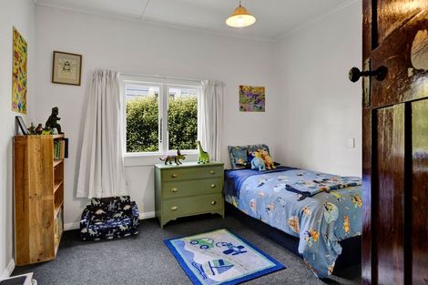 Photo of property in 12 Burns Street, Hawera, 4610