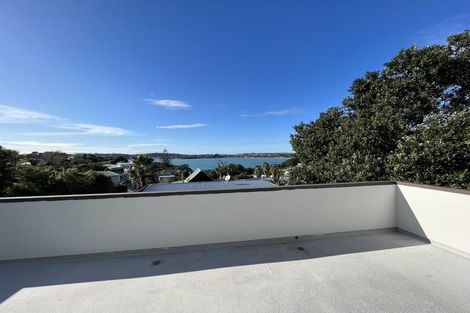 Photo of property in 39 Ardern Avenue, Stanmore Bay, Whangaparaoa, 0932