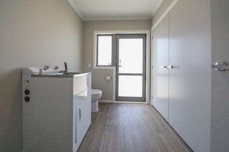 Photo of property in 24 Poplar Grove, Feilding, 4702