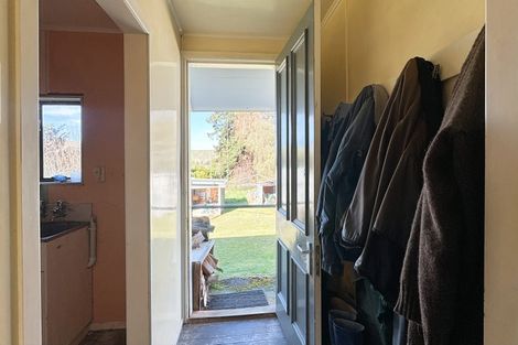 Photo of property in 3 Waitipapa Road, Hunterville, 4730