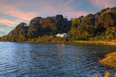 Photo of property in 328 Ohiwa Harbour Road, Waiotahe, Opotiki, 3198
