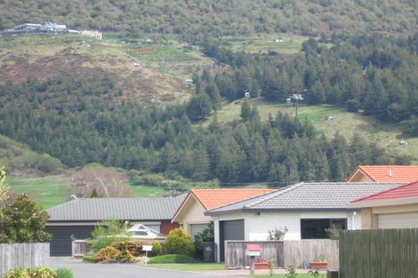Photo of property in 14 Ashmore Place, Fairy Springs, Rotorua, 3015