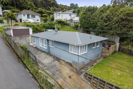 Photo of property in 81 Bird Grove, Stokes Valley, Lower Hutt, 5019