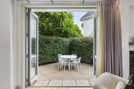 Photo of property in 3 Taurarua Terrace, Parnell, Auckland, 1052