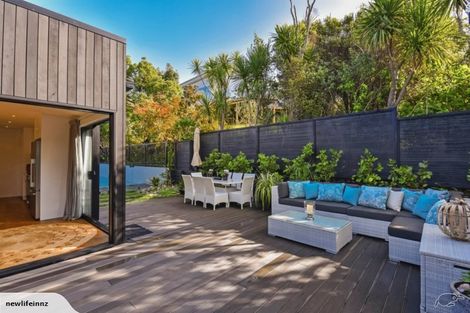 Photo of property in 64b Heathcote Road, Castor Bay, Auckland, 0620