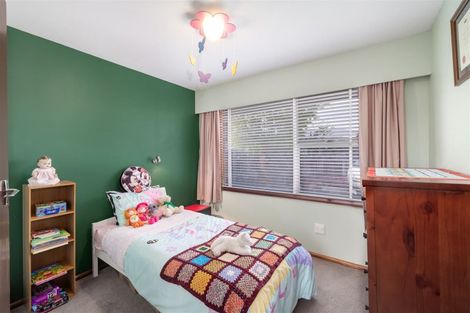 Photo of property in 17 Dellow Place, Spreydon, Christchurch, 8024