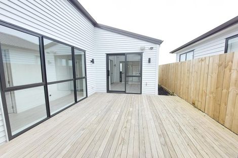 Photo of property in 67 Farranfore Road, Opaheke, Papakura, 2113